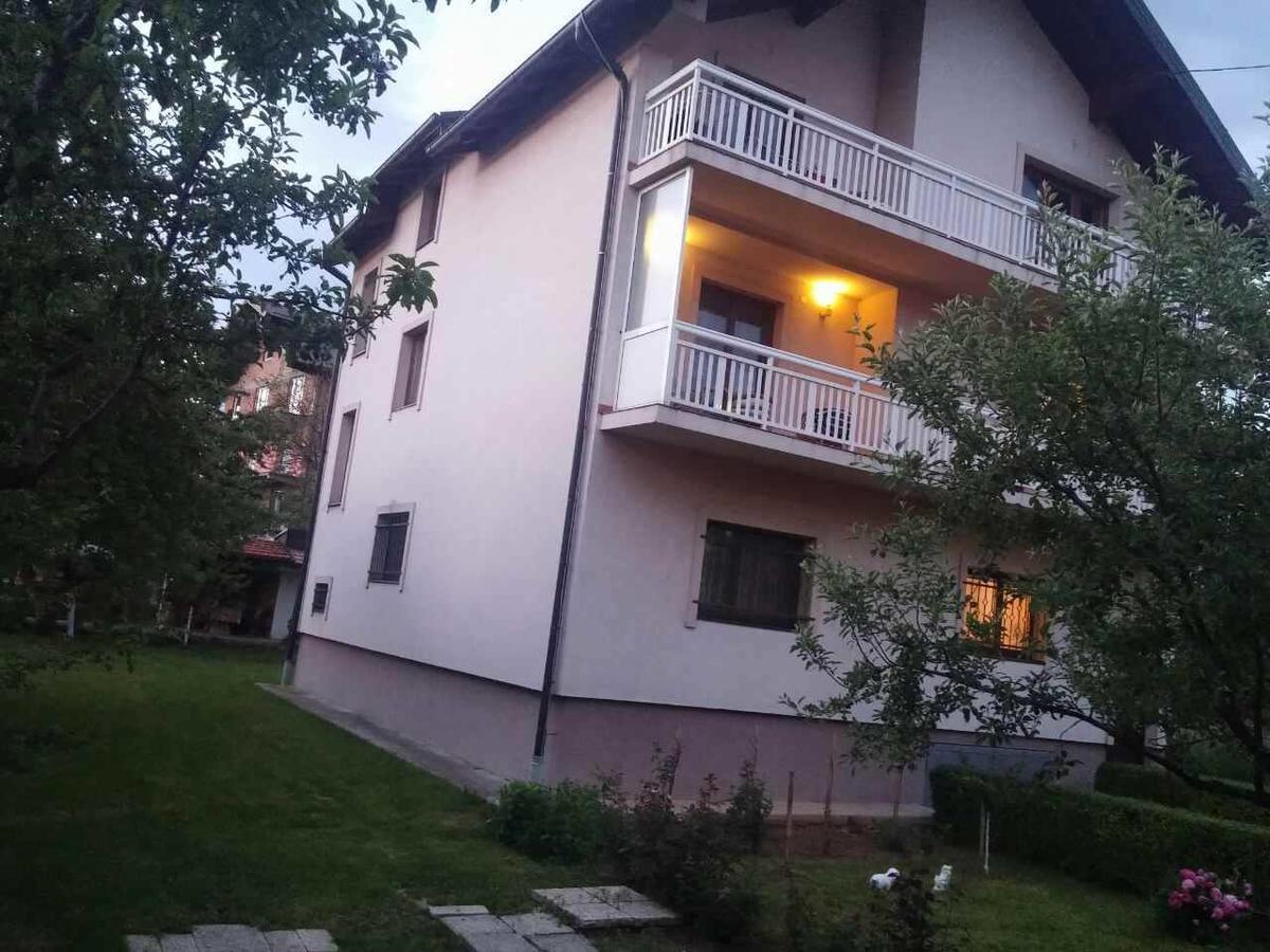 Ferienwohnung Apartman "Beban" Sarajevo Exterior foto
